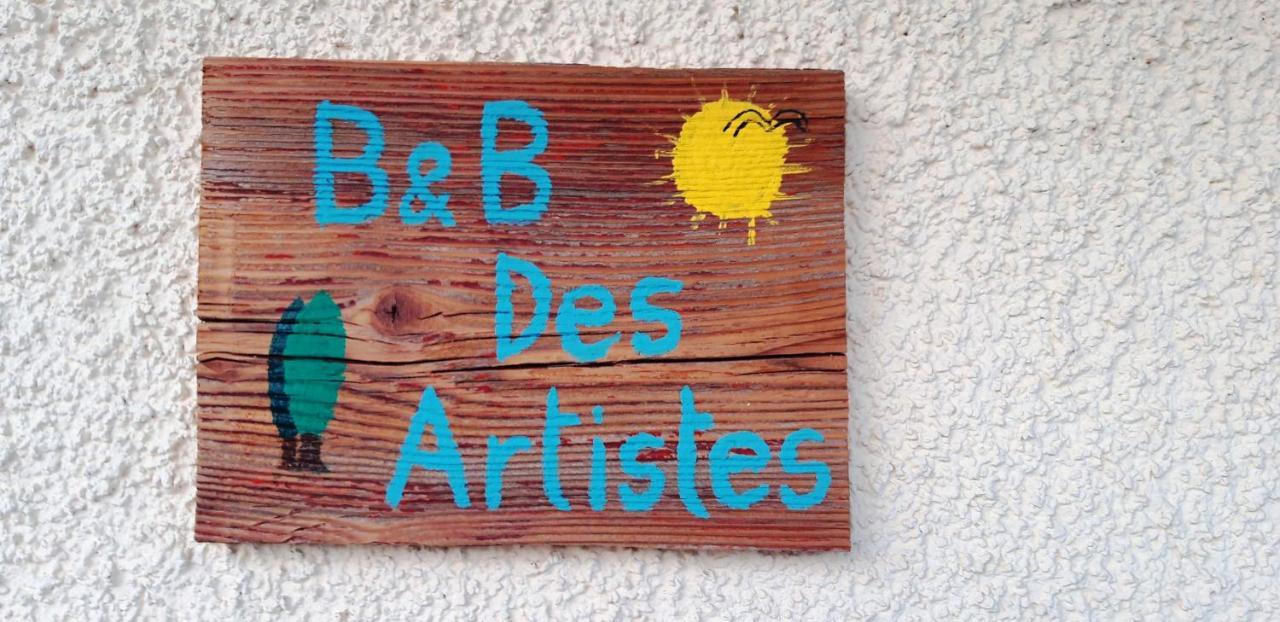 B&B Des Artistes Borzano Luaran gambar